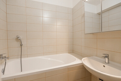 Na Vrstvách, Podolí - Prague 4 | Rent, Apartment Three-bedroom (4+kk), 189 m²