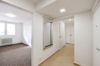 Na Vrstvách, Podolí - Praha 4 | Pronájem, Byt 4+kk, 189 m²