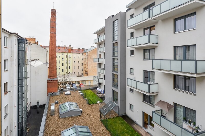 Staropramenná, Smíchov - Prague 5 | Rent, Apartment Two-bedroom (3+kk), 102 m²