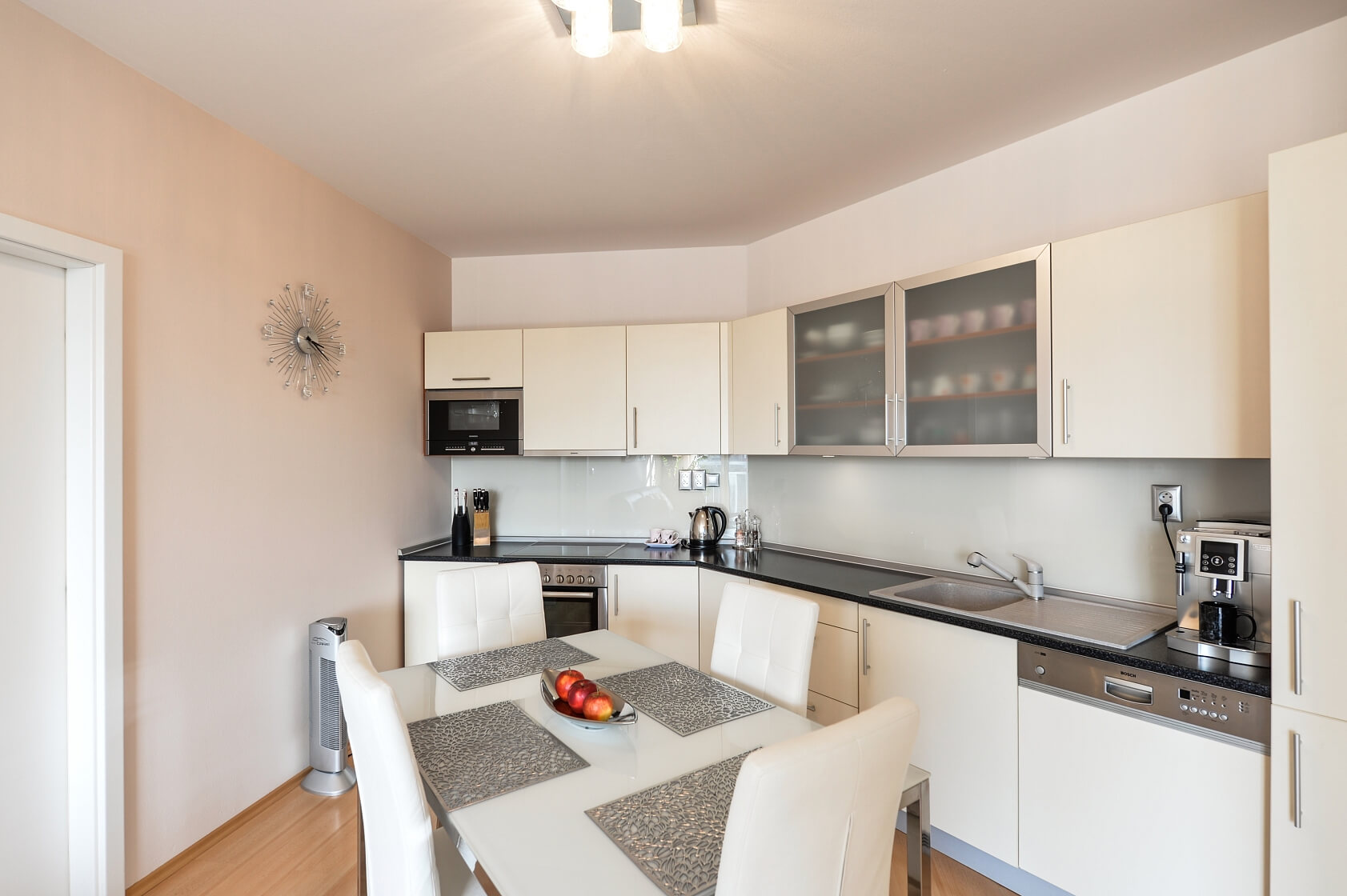 Přípotoční, Vršovice - Prague 10 | Sale, Apartment Three-bedroom (4+kk), 101 m²