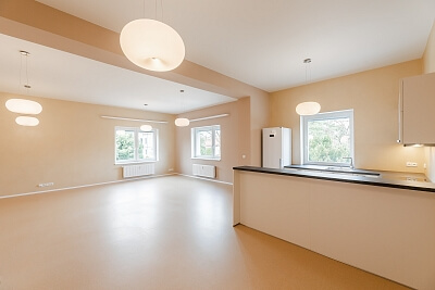 Lovčická, Klánovice - Praha 9 | Pronájem, Byt 4+kk, 140 m²