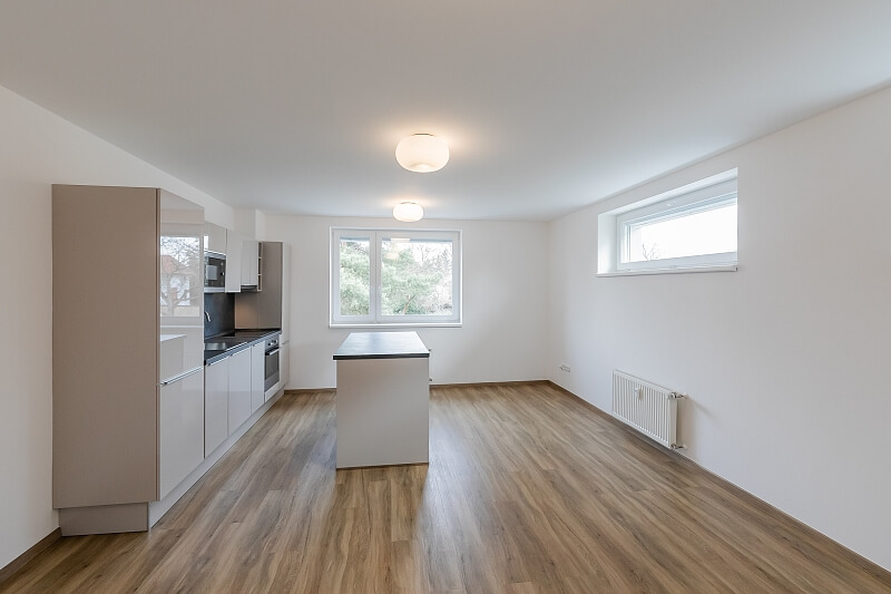 Lovčická, Klánovice - Prague 9 | Rent, Apartment Two-bedroom (3+kk), 94 m²