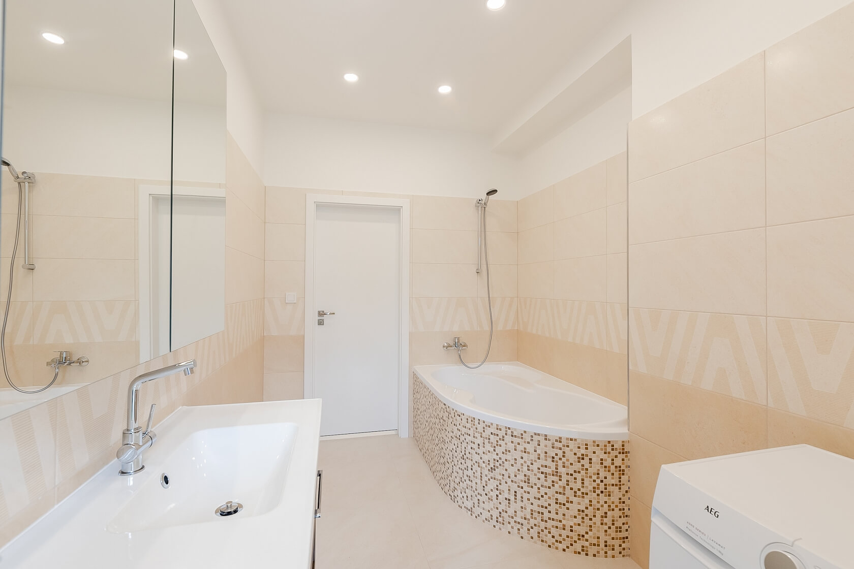 Lovčická, Klánovice - Praha 9 | Pronájem, Byt 2+kk, 59 m²