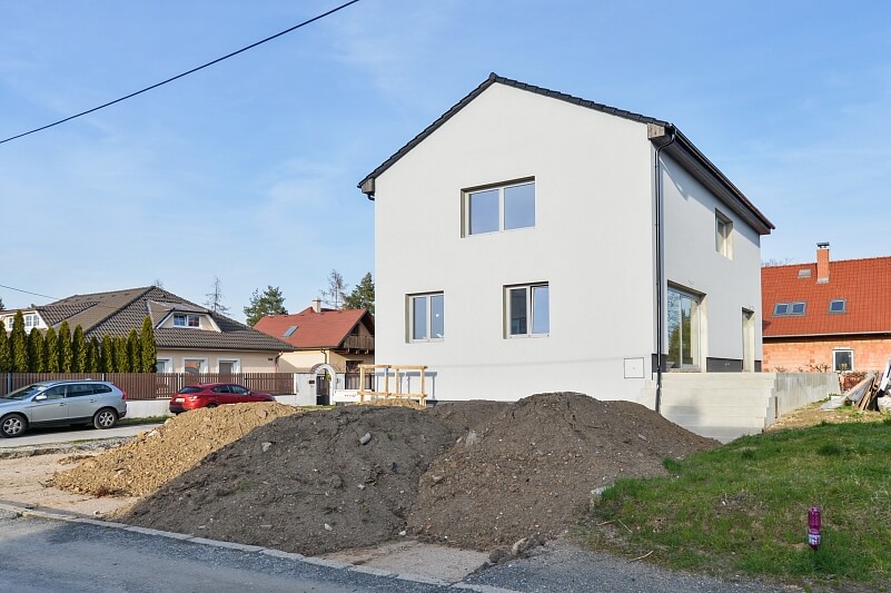 Úvaly - Praha-východ | Sale, House Four-bedroom (5+kk), 240 m²