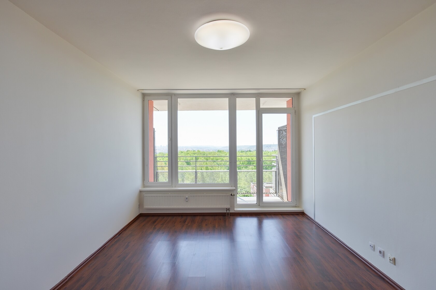 Hnězdenská, Troja - Praha 8 | Pronájem, Byt 3+kk, 82 m²