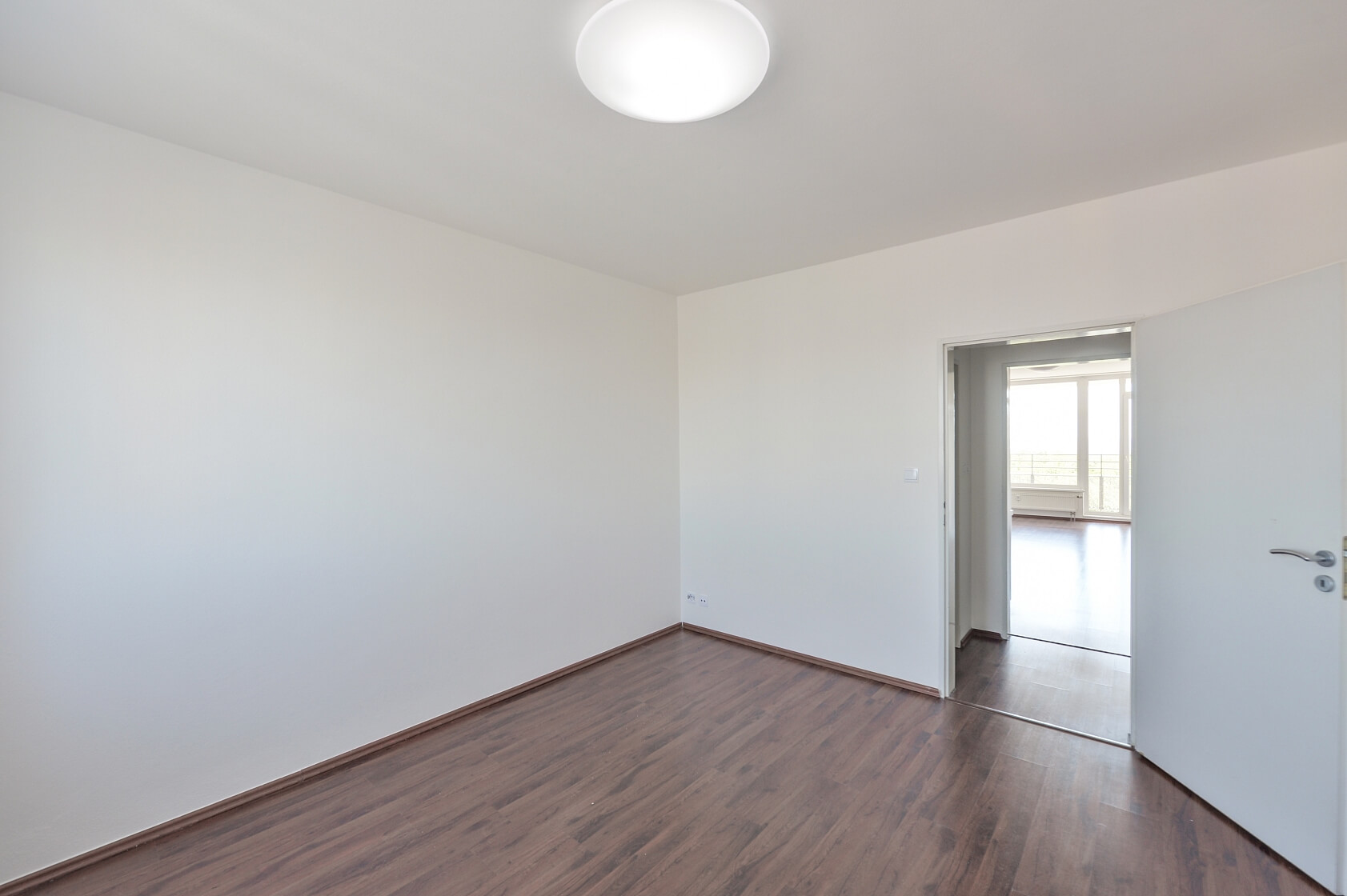 Hnězdenská, Troja - Praha 8 | Pronájem, Byt 3+kk, 82 m²