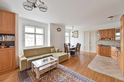 Petrské náměstí, Nové Město - Praha 1 | Pronájem, Byt 3+kk, 94 m²