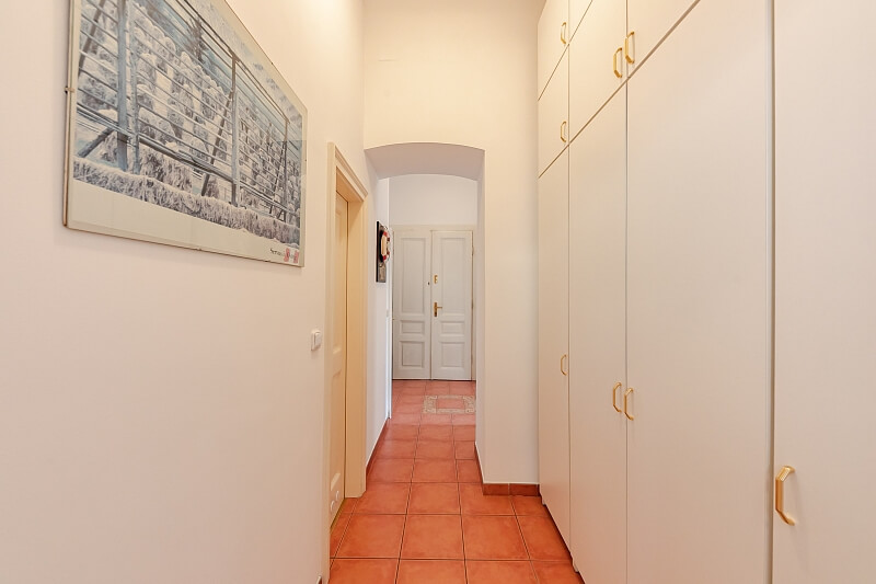 Šafaříkova, Vinohrady - Prague 2 | Sale, Apartment One-bedroom (2+1), 76 m²