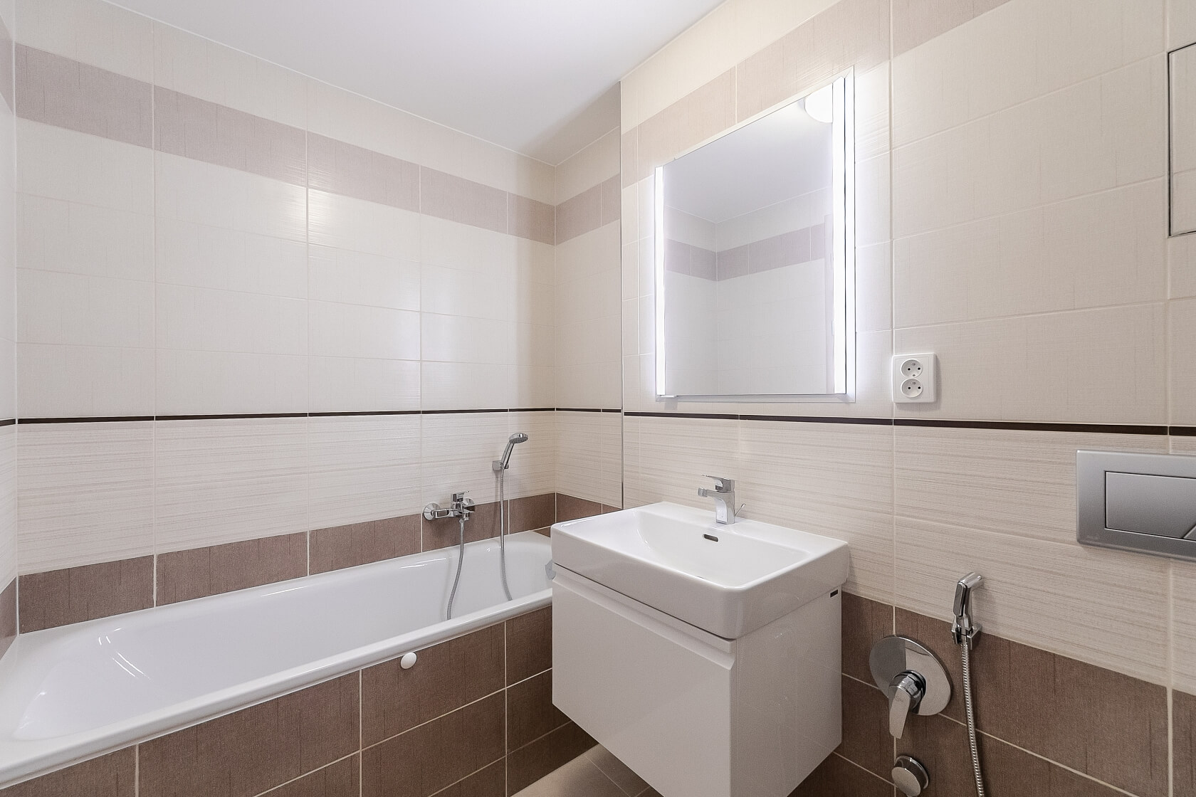 Hlaváčkova, Košíře - Praha 5 | Pronájem, Byt 2+kk, 57 m²