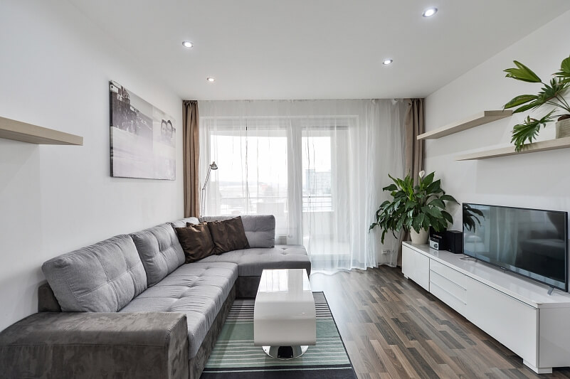 Nademlejnská, Hloubětín - Prague 9 | Sale, Apartment One-bedroom (2+kk), 60 m²