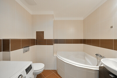 Nademlejnská, Hloubětín - Prague 9 | Sale, Apartment One-bedroom (2+kk), 60 m²