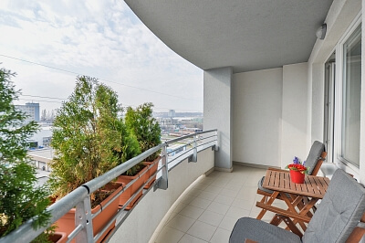 Nademlejnská, Hloubětín - Praha 9 | Prodej, Byt 2+kk, 60 m²