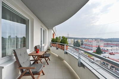Nademlejnská, Hloubětín - Praha 9 | Prodej, Byt 2+kk, 60 m²