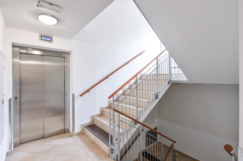 Nademlejnská, Hloubětín - Praha 9 | Prodej, Byt 2+kk, 60 m²