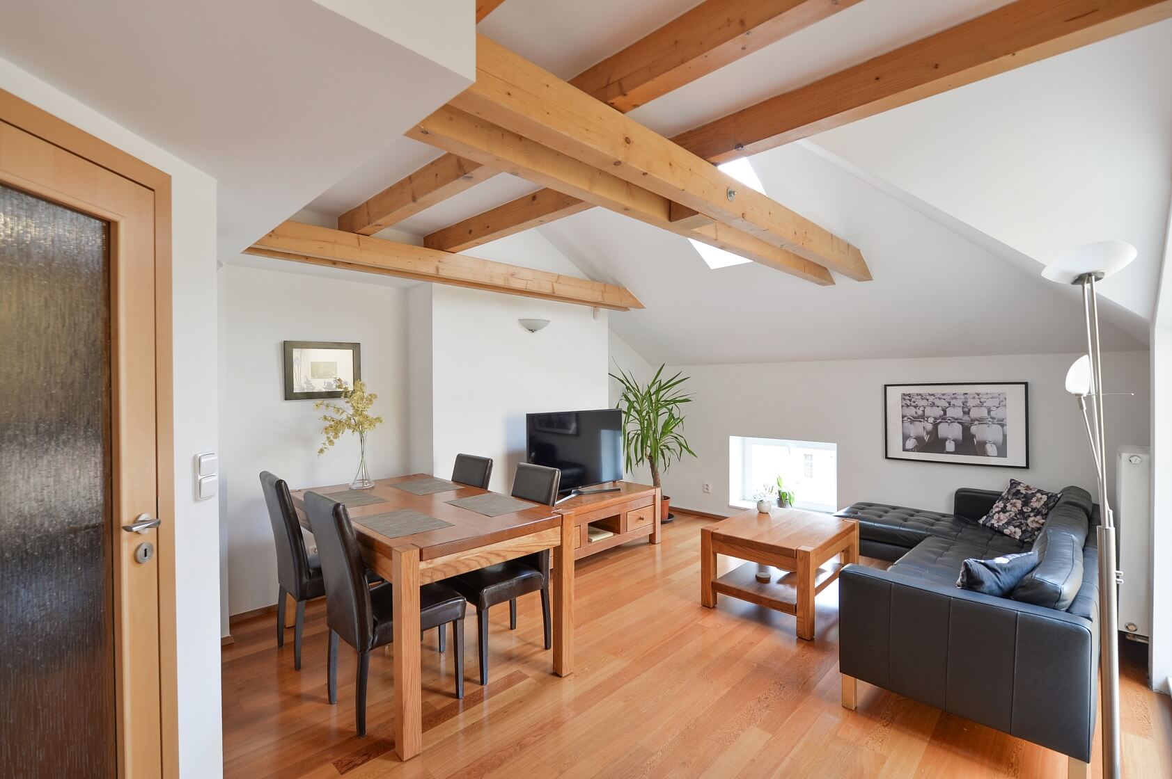 Olivová, Nové Město - Prague 1 | Rent, Apartment Two-bedroom (3+kk), 122 m²