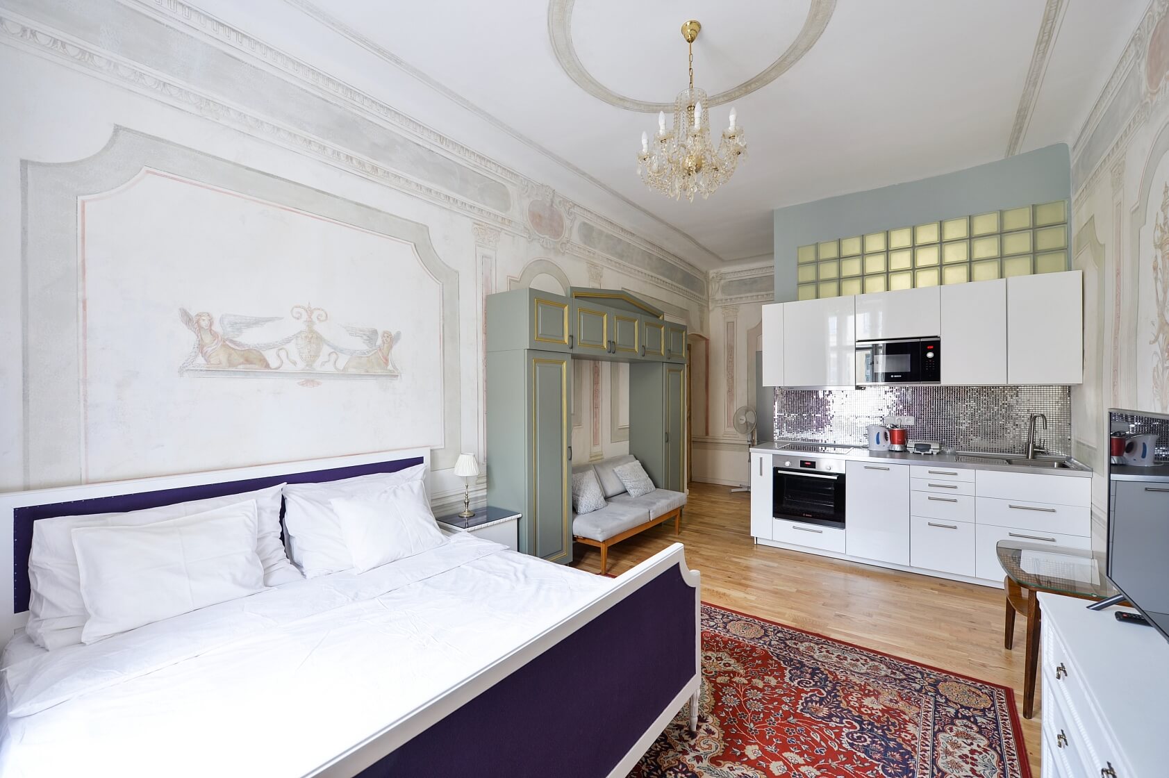 Hálkova, Nové Město - Praha 2 | Pronájem, Byt 1+kk, 29 m²