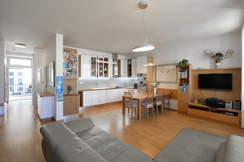 Kateřinská, Nové Město - Prague 2 | Sale, Apartment Three-bedroom (4+kk), 147 m²