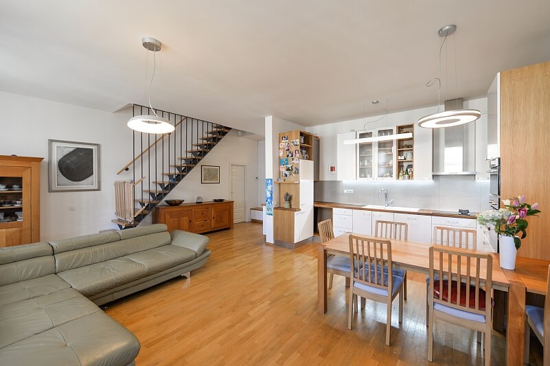 Kateřinská, Nové Město - Prague 2 | Sale, Apartment Three-bedroom (4+kk), 147 m²