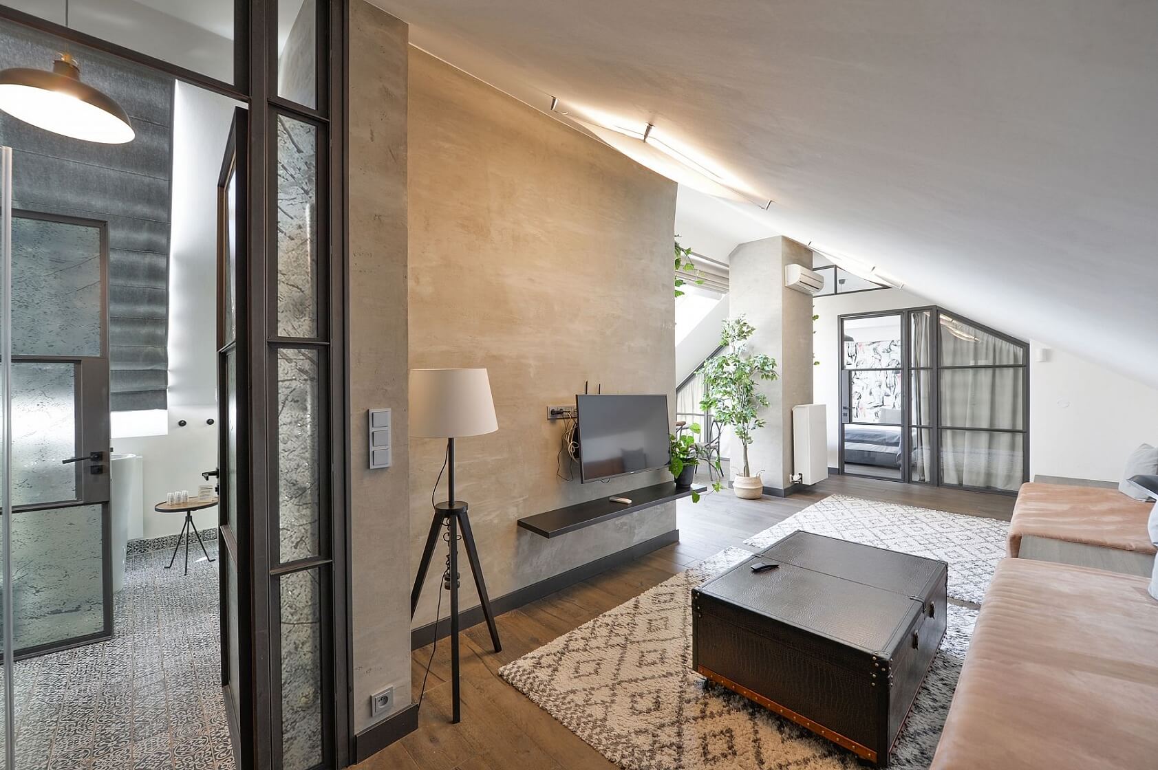 Revoluční, Nové Město - Prague 1 | Rent, Apartment One-bedroom (2+kk), 83 m²