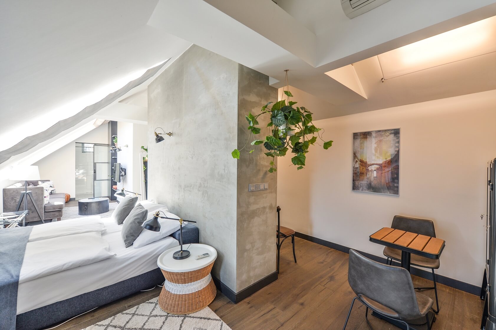 Revoluční, Nové Město - Praha 1 | Pronájem, Byt 1+kk, 52 m²