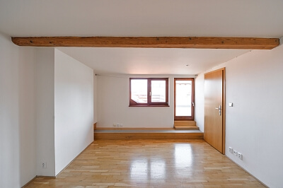 Na Malovance, Střešovice - Prague 6 | Rent, Apartment Two-bedroom (3+kk), 135 m²