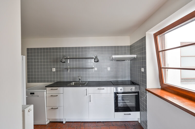 Na Malovance, Střešovice - Praha 6 | Pronájem, Byt 3+kk, 135 m²