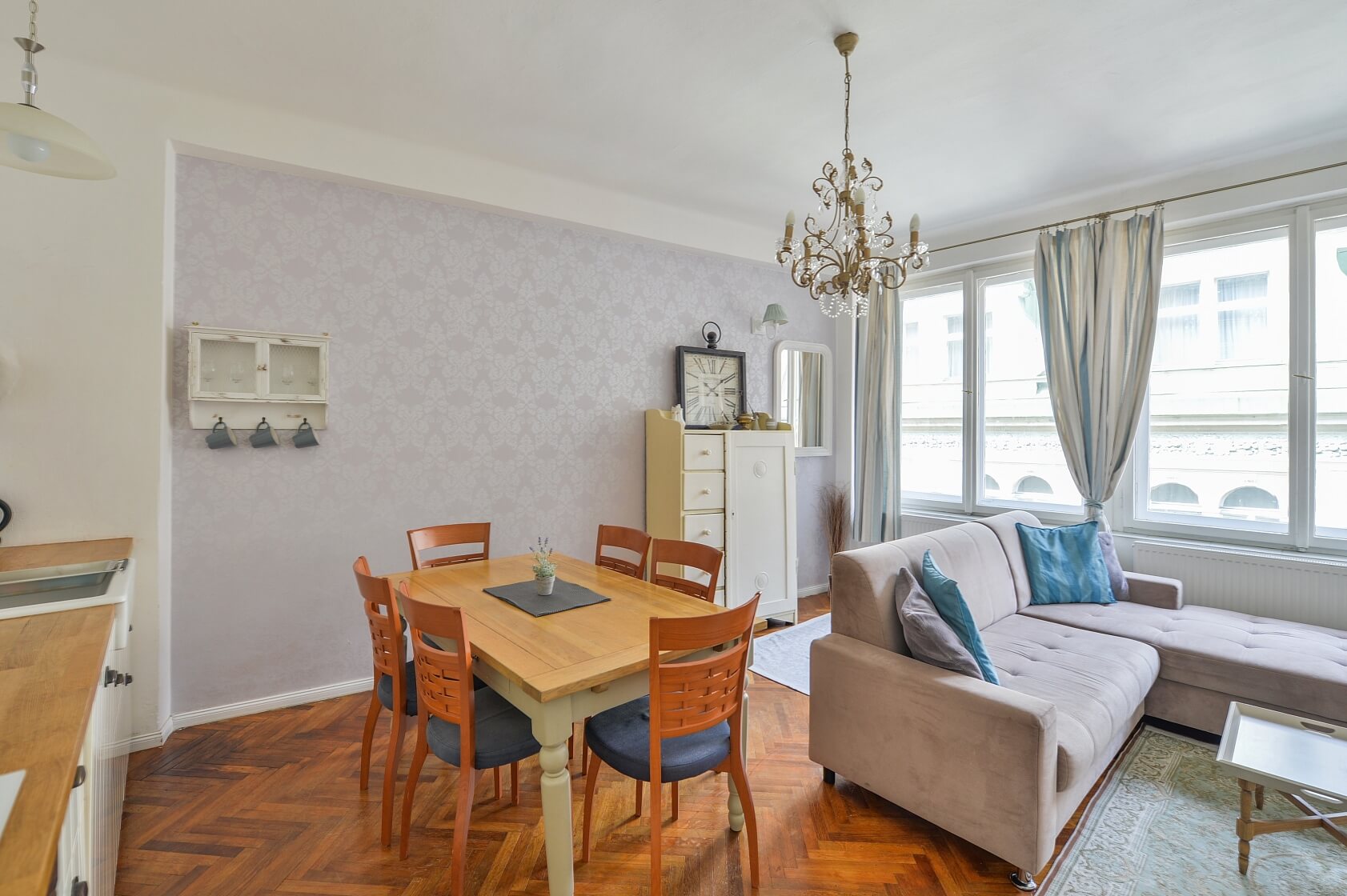 Benediktská, Staré Město - Prague 1 | Rent, Apartment Three-bedroom (4+kk), 97 m²