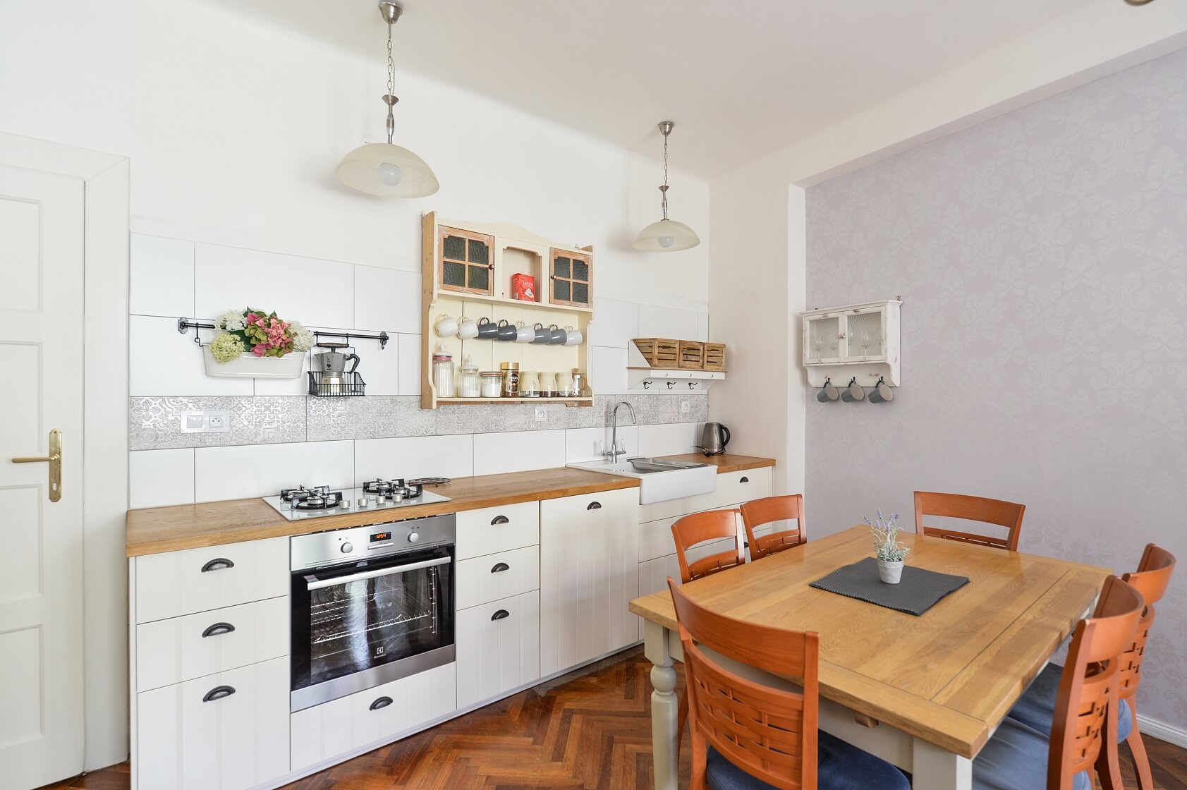 Benediktská, Staré Město - Prague 1 | Rent, Apartment Three-bedroom (4+kk), 97 m²