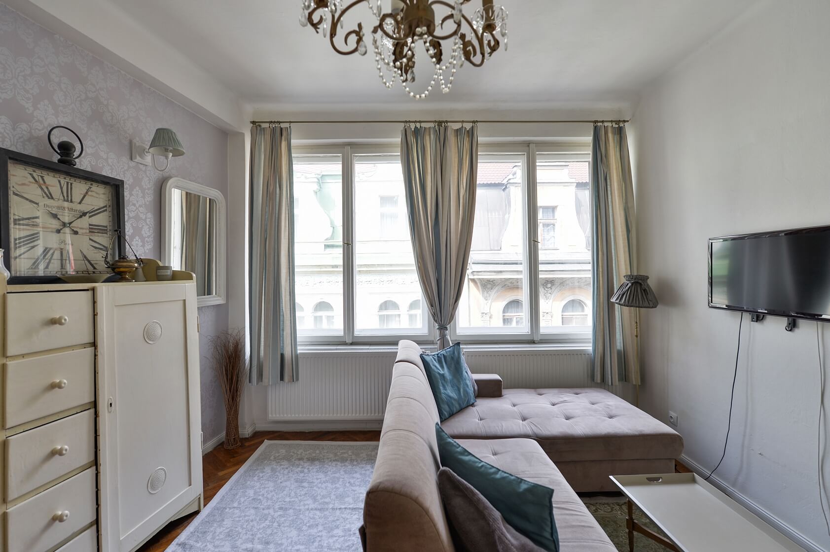 Benediktská, Staré Město - Praha 1 | Pronájem, Byt 4+kk, 97 m²