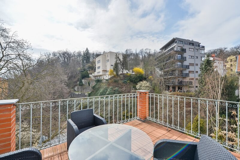 Bieblova, Smíchov - Prague 5 | Rent, Apartment One-bedroom (2+kk), 89 m²