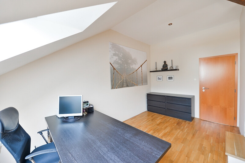 Bieblova, Smíchov - Prague 5 | Rent, Apartment One-bedroom (2+kk), 89 m²