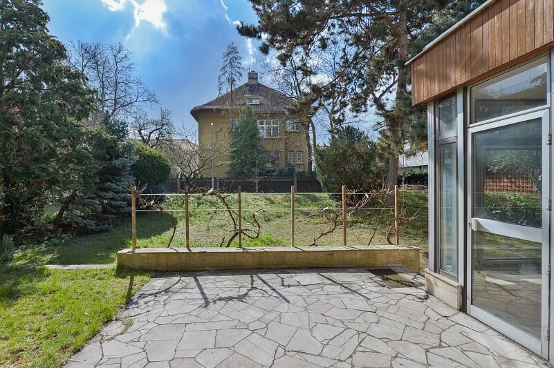 Albánská, Bubeneč - Praha 6 | Pronájem, Rodinný dům 6+kk, 450 m²
