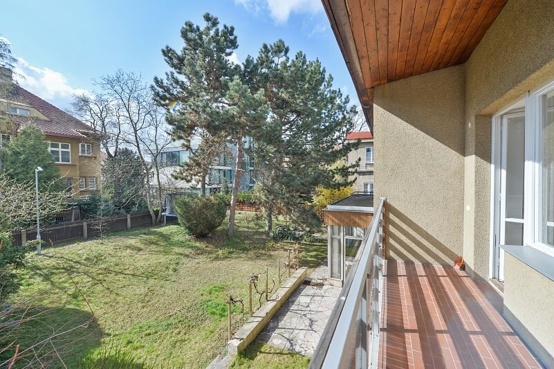 Albánská, Bubeneč - Prague 6 | Rent, House Five-bedroom (6+kk), 450 m²
