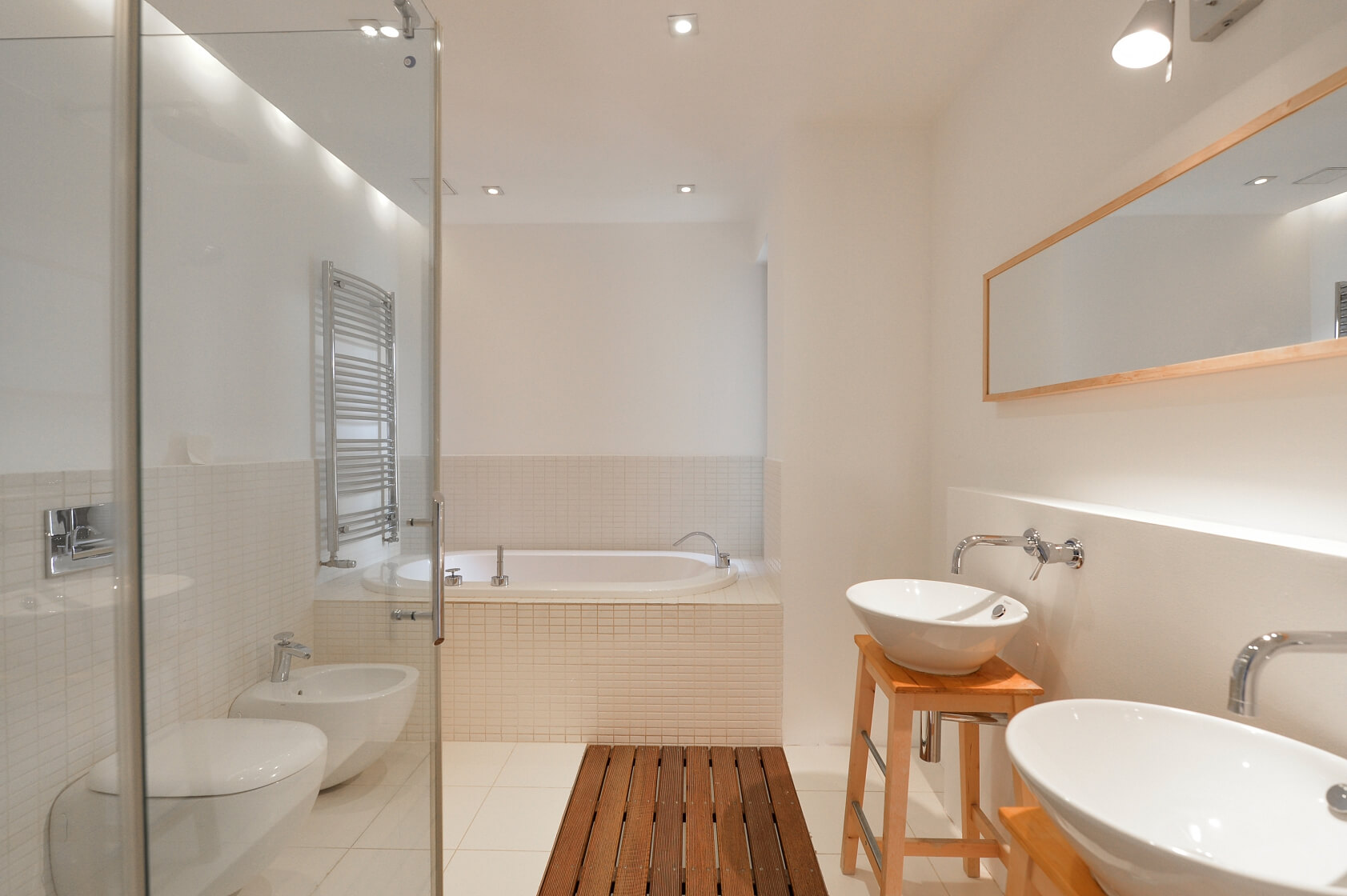 Albánská, Bubeneč - Praha 6 | Pronájem, Rodinný dům 6+kk, 450 m²