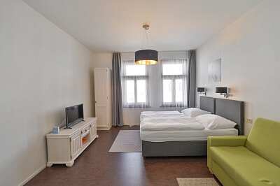 Šlikova, Břevnov - Praha 6 | Pronájem, Byt 1+kk, 40 m²