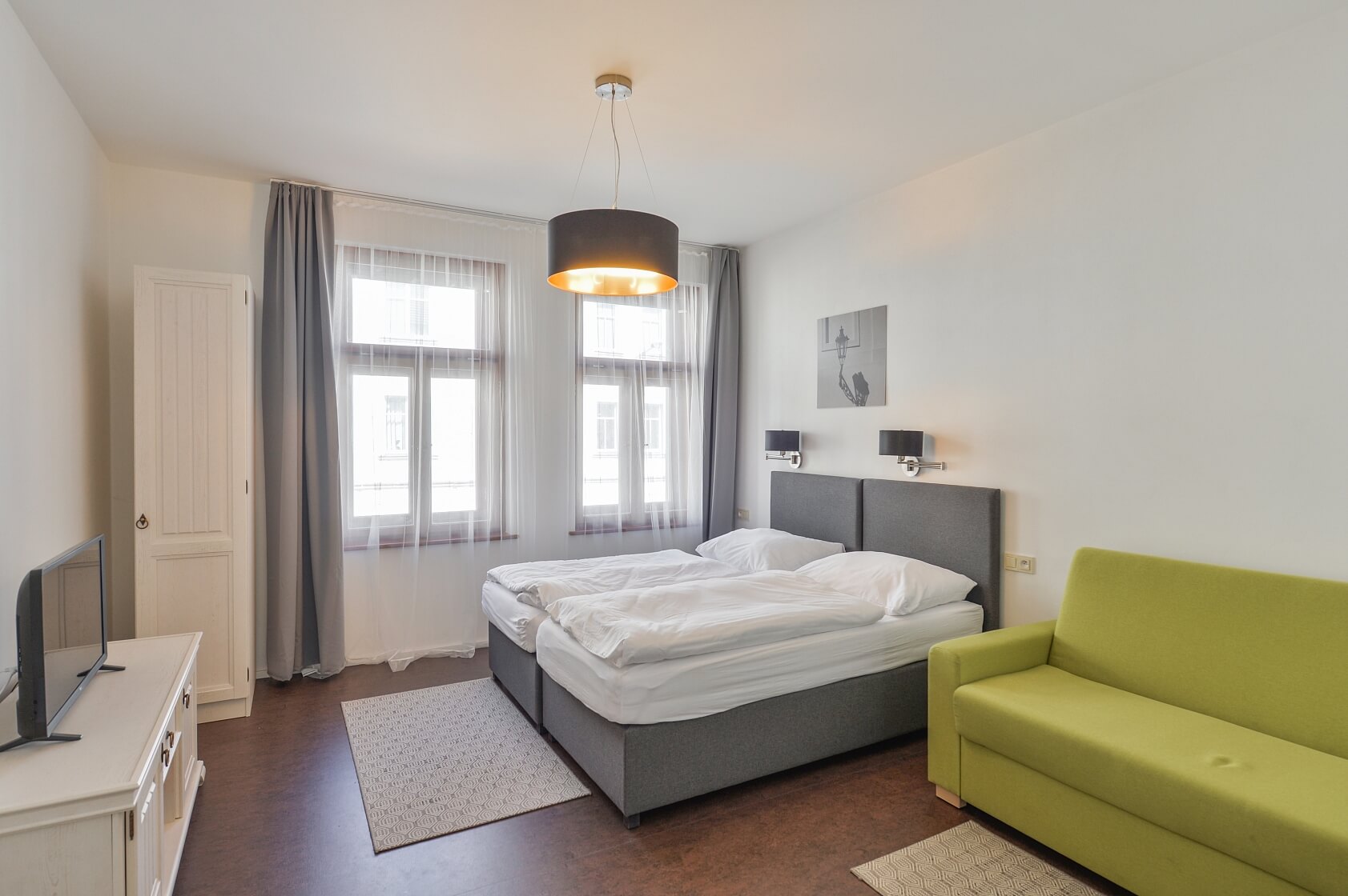 Šlikova, Břevnov - Prague 6 | Rent, Apartment Studio (1+kk), 40 m²