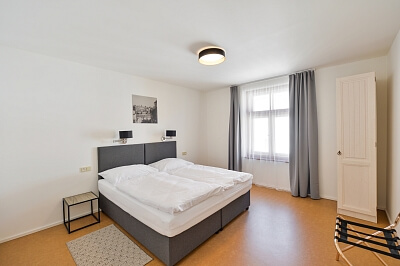 Šlikova, Břevnov - Prague 6 | Rent, Apartment Two-bedroom (3+kk), 75 m²