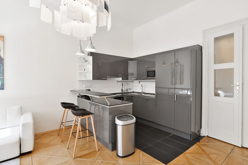 Vladislavova, Nové Město - Prague 1 | Rent, Apartment One-bedroom (2+kk), 68 m²