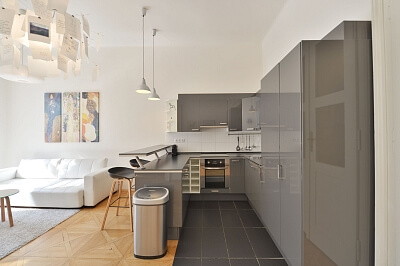 Vladislavova, Nové Město - Praha 1 | Pronájem, Byt 2+kk, 68 m²