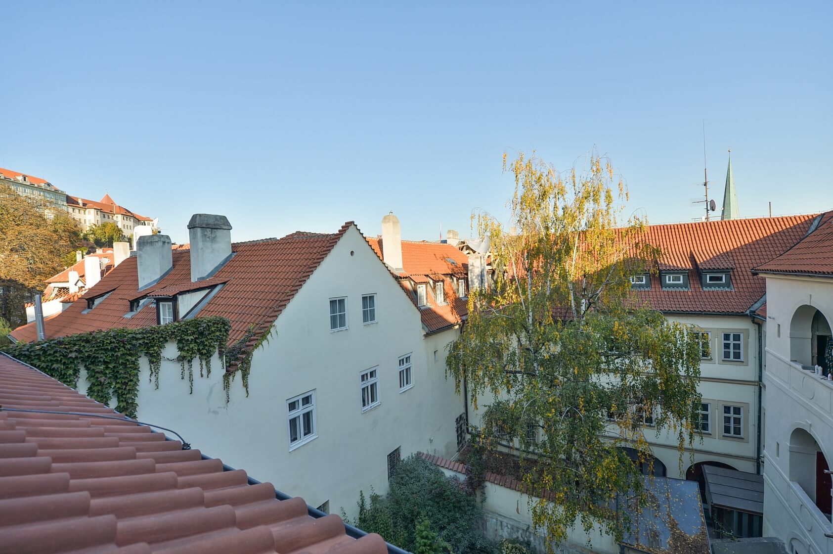 Thunovská, Malá Strana - Prague 1 | Rent, Apartment One-bedroom (2+kk), 118 m²