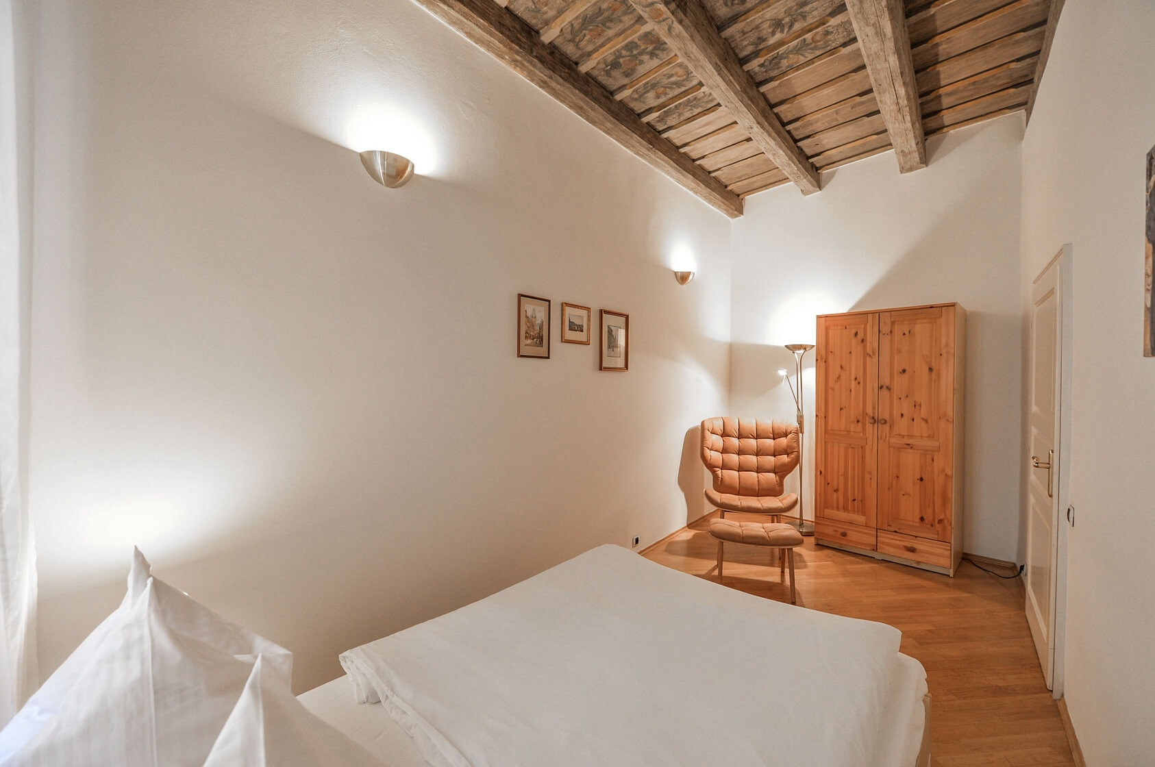 Vlašská, Malá Strana - Praha 1 | Pronájem, Byt 3+kk, 55 m²