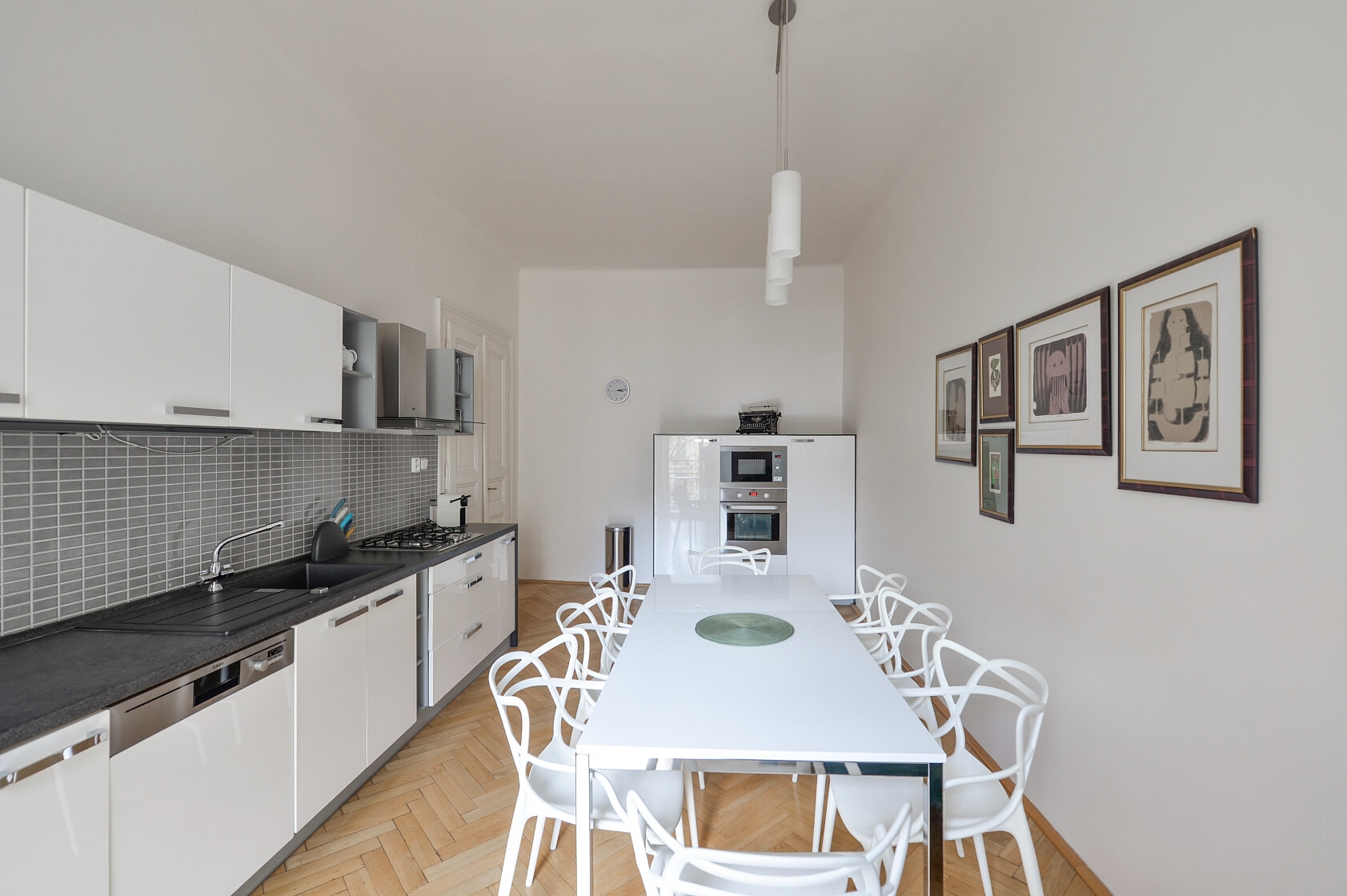 Anny Letenské, Vinohrady - Prague 2 | Rent, Apartment One-bedroom (2+1), 80 m²