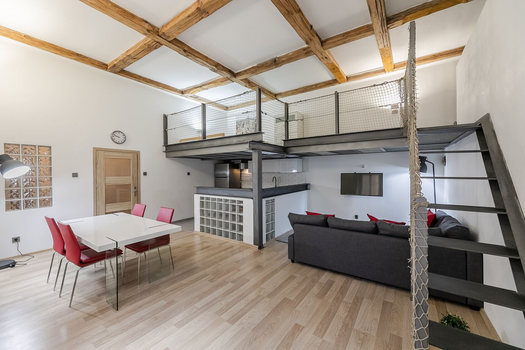 Pernerova, Karlín - Praha 8 | Prodej, Byt 2+kk, 79 m²