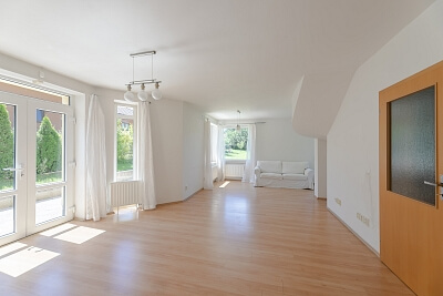 Chýně - Praha-západ | Sale, House Five-bedroom (6+1), 243 m²