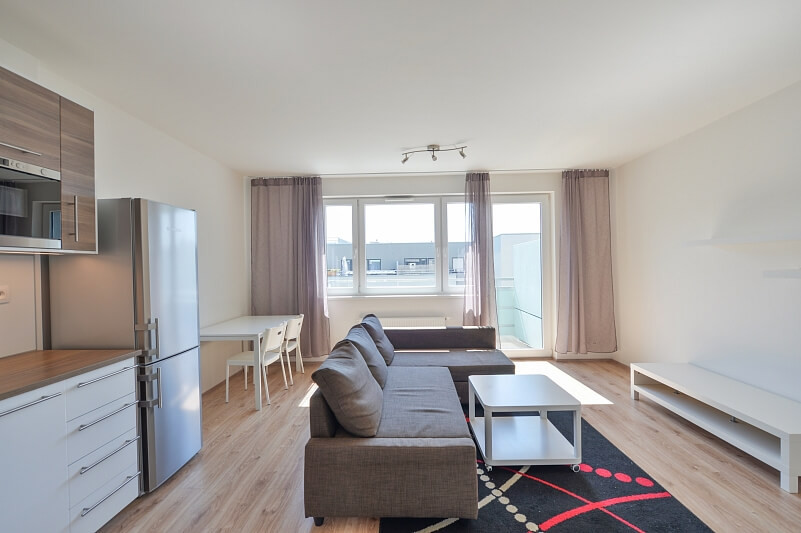 Pod Jarovem, Žižkov - Praha 3 | Pronájem, Byt 2+kk, 67 m²