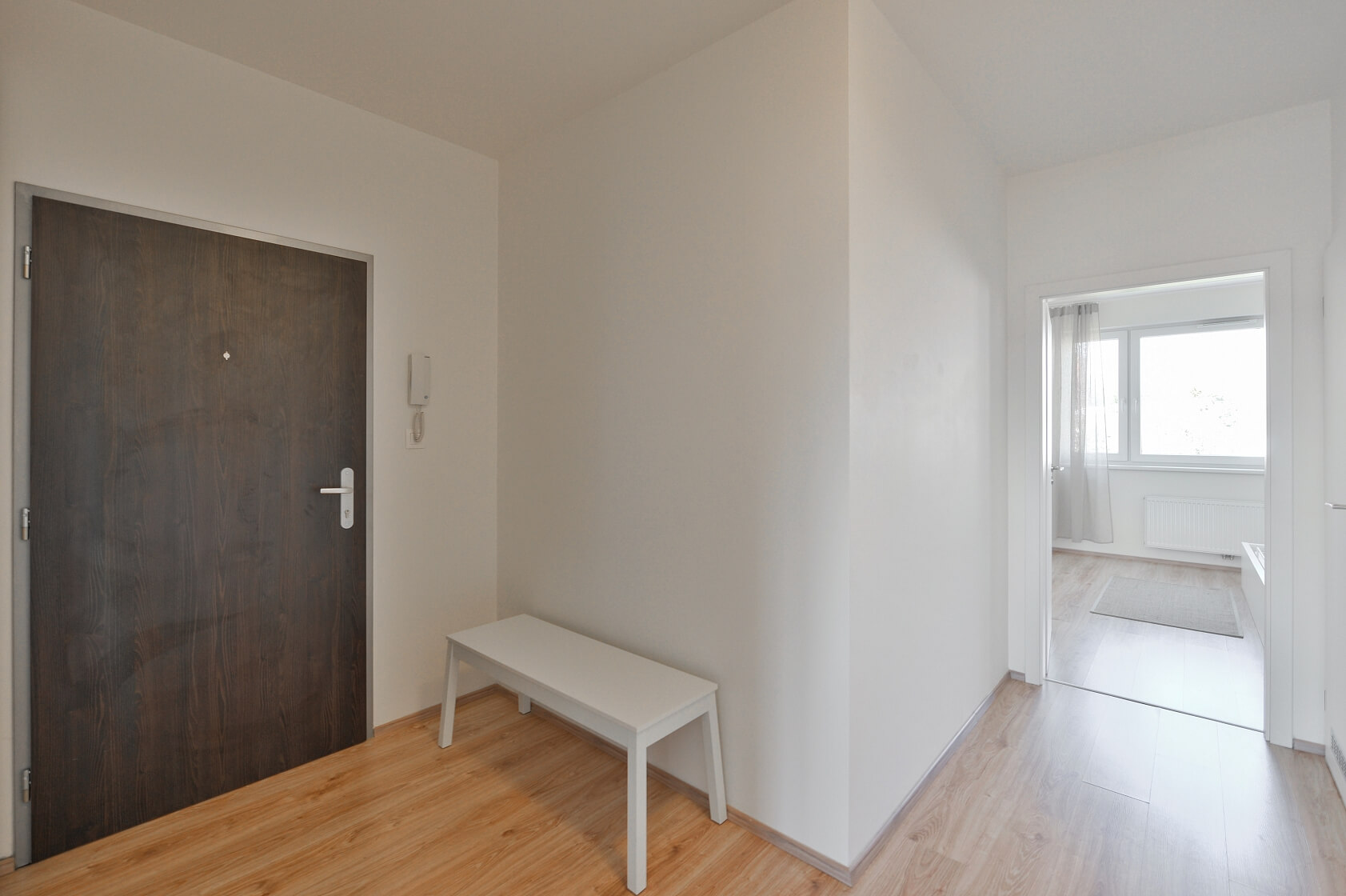 Pod Jarovem, Žižkov - Praha 3 | Pronájem, Byt 2+kk, 67 m²