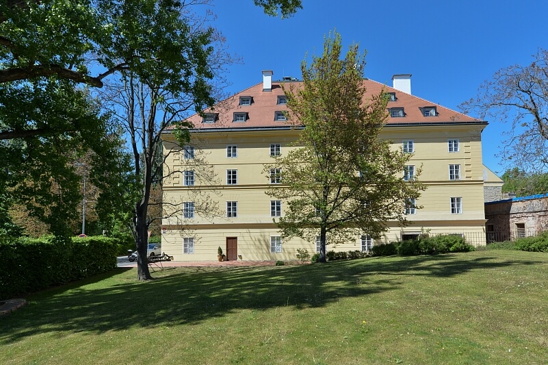 Povltavská, Troja - Praha 7 | Pronájem, Byt 2+kk, 63 m²