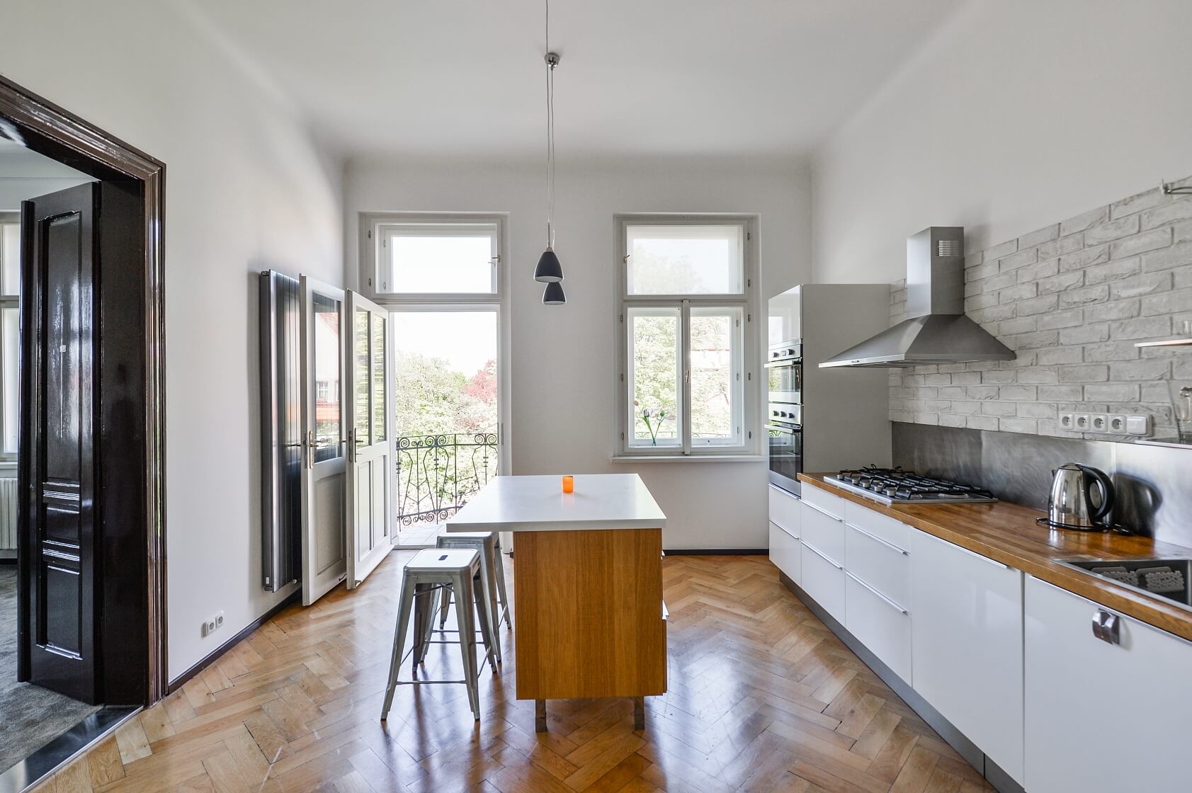Srbská, Dejvice - Prague 6 | Rent, Apartment One-bedroom (2+1), 98 m²