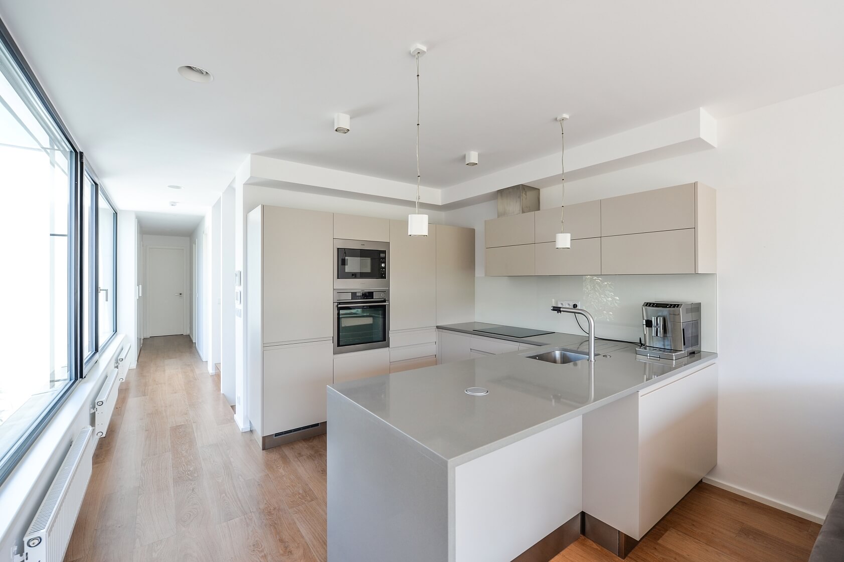 U Golfu, Horní Měcholupy - Praha 10 | Pronájem, Rodinný dům 5+kk, 215 m²