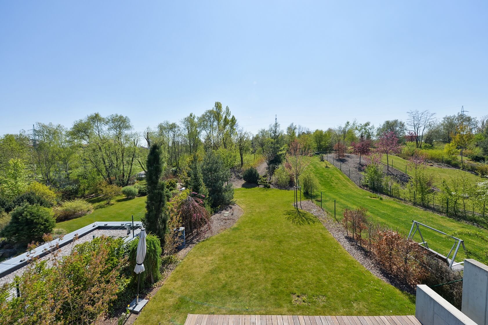 U Golfu, Horní Měcholupy - Praha 10 | Pronájem, Rodinný dům 5+kk, 215 m²